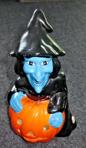 CANDELABRO VOTIVO DE CERÁMICA - BRUJA AZUL PARA HALLOWEEN - Imagen 1 de 4