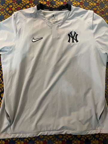 Nike New York Yankees Short Sleeve Pullover -XL - Warm Up Batting Practice Cover