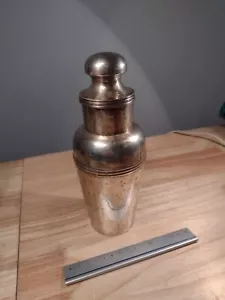 Vintage Art Deco Design 9" gewichteter Silberteller MCM Cocktail Shaker mit Sieb - Bild 1 von 8