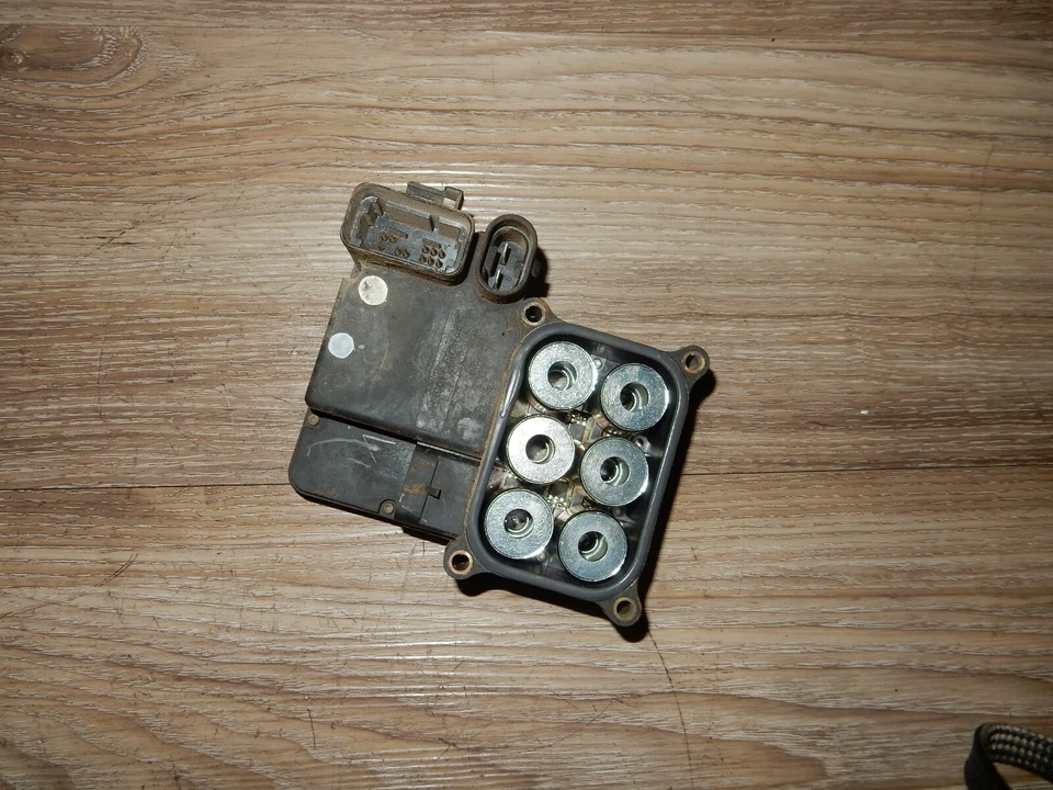 Blazer Sonoma Bravada S10 Jimmy Module D11 2001-2006 control de frenos OEM Foto 1 de 3