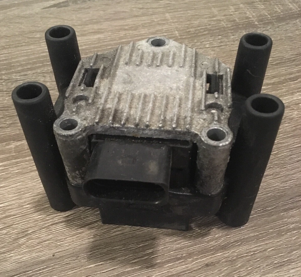 Volkswagen VW Mk4 2.0L 4 cilindros bobina Jetta Golf Beetle 1999-2005 AEG AVH AZG Foto 1 de 1