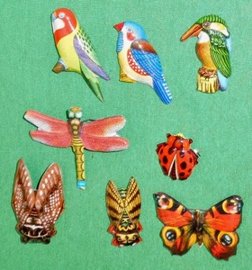 Antique Japan Tin Litho Wildlife Pinbacks Featuring Birds and Insects x8 - Picture 1 of 5