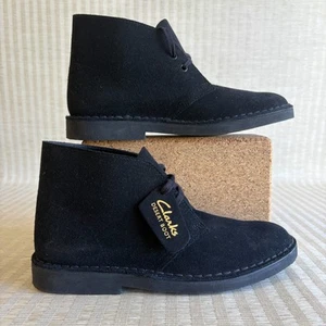 Clarks Desert Chukka Boots Womens Size 8.5 Black Suede Leather Comfort Shoes - Picture 1 of 16