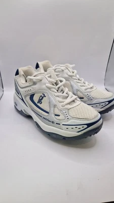 Kookaburra ProFlex T20 Cricket Spikes UK 5 White Blue DuraFoam Sole – Excellent - Image 1 of 4