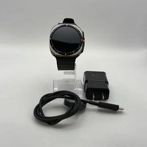 Samsung Galaxy Watch Ultra 47mm Silver Titanium w/ Gray Peakform (LTE) - 7/10 - Zdjęcie 1 z 5