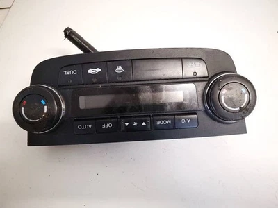 Honda CR-V 2008 Climate Control Panel (Heater Control Switches) 79 #2436154-10 - Image 1 of 4