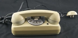 Telefono bianco vintage fisso Telefonia Elettronica Italiana Sip con filo - Zdjęcie 1 z 6