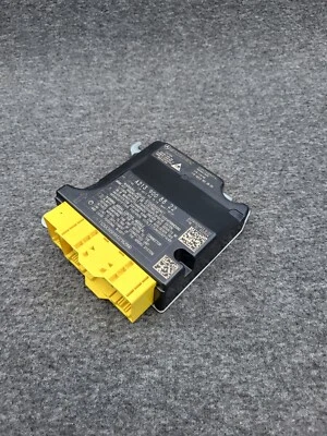 Mercedes Classe E W213 W238 W218 Modulo Comando Airbag Unità SRS Ecu A2139008822 - Immagine 1 di 4