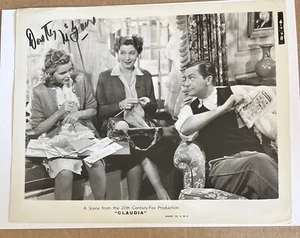 Dorothy McGuire Stunning Vintage Signed Autograph JSA COA Claudia - Picture 1 of 4