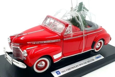 Welly 1/18 Scale Diecast 19862 - 1941 Chevrolet Special Deluxe Christmas - Image 1 of 4