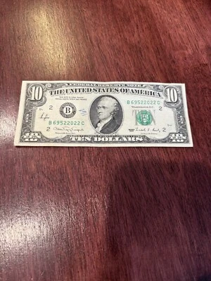 1990 $10 Ten Dollar Bill US Note B69522022C - Image 1 of 2