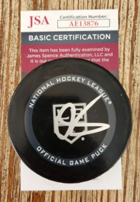 Drew Doughty Firmado Oficial Juego NHL Puck Certificado de Autenticidad JSA #AE13876 LA Los Angeles Kings Foto 1 de 2