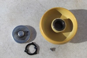 Sears Kenmore 158 158.17560 Sewing Machine OEM Part Hand Wheel Knob Clutch - Picture 1 of 6