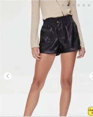 Pantalones Cortos Forever 21 Imitación Cuero Negros Tejidos Talla Pequeña Grunge Rock Gótico Nuevos con Etiquetas Foto 1 de 4