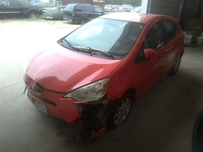 Motor de caja de fusibles 1NZFXE motor Prius C VIN B3 compatible con 13-19 PRIUS 1546799 Foto 1 de 4