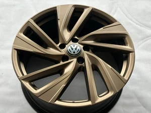 4XORIGINAL 19 VW GOLF VIII 8 R-LINE GTI GTD 5H0601025R 8X19 ET50 - Imagen 1 de 10