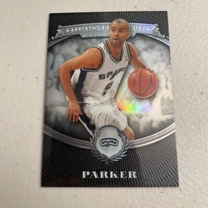 2008 Topps Treasury #29 Tony Parker Silver Refractor /199 - Picture 1 of 2