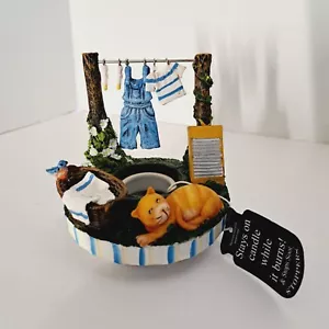 Candle Topper Cat Sleeping With Laundry Resin 3 7/8'' Tall - Picture 1 of 7