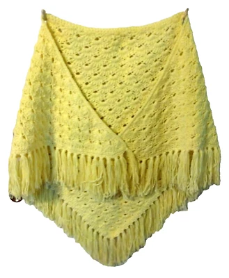 Xale feito à mão clássico amarelo vibrante, ótima qualidade e em ótimo estado  - Imagem 1 de 4