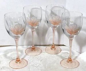 4 Vintage Luminarc France Classic Pink Stem Wine Glasses with Floral Day Lilies - Picture 1 of 4