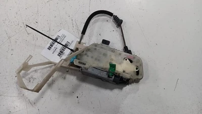 Замок защелки двери правый пассажирский задний Ford Taurus 2013 2014 2015 2016 - Изображение 1 из 4