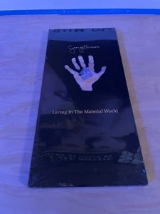 NEW VINTAGE CD LONGBOX GEORGE HARRISON - LIVING IN THE MATERIAL WORLD!  SEALED - Bild 1 von 2