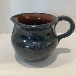 Jarra de red con esponja de cerámica Foltz esmalte azul, arte popular vintage 1990 - Imagen 1 de 8