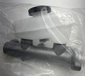Brake Master Cylinder Dorman M390185 fits 94-96 Ford Mustang - Bild 1 von 6