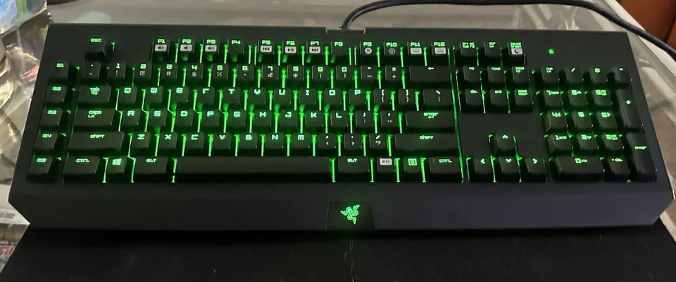*LEER* Teclado para juegos Razer BlackWidow Ultimate Elite RZ03-00384600-R3U1 Foto 1 de 2