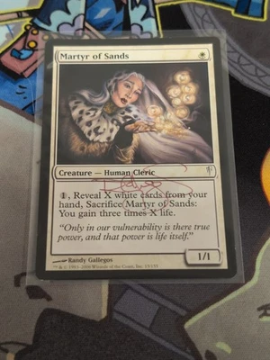1x Signed Martyr of Sands Magic The Gathering Common - Image 1 of 2