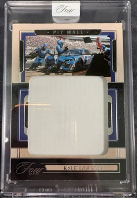 2025 Panini Turn Four Racing Kyle Larson Pit Wall 72/99 Nascar  - Image 1 of 2