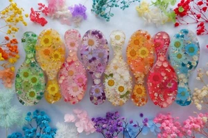 Hairbrush & Comb, made from real natural flowers. Hairbrush Beauty, Hairbrush - Picture 1 of 41