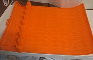 12 Inch X 16 Inch Combination Silicone Flattop Grill Mat And Tool Holder - Picture 1 of 8