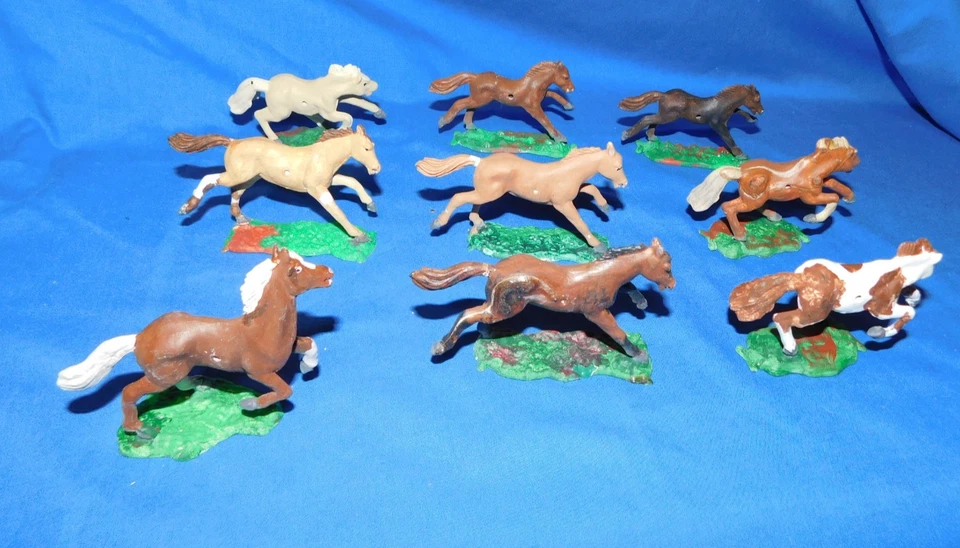 TIMPO TOYS COLLECTOR PAINTED HORSE (4) PLUS 5 CHINA PAINTED - Image 1 of 1