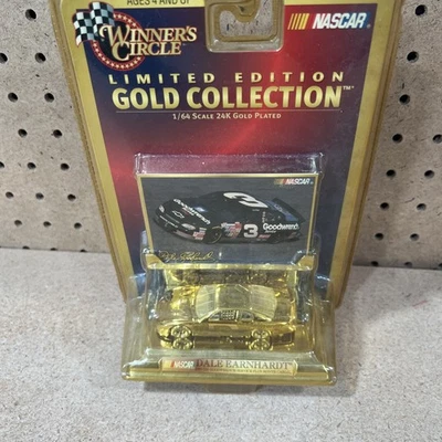 Winners Circle Dale Earnhardt Edición Limitada Escala 1/64 Chapado en Oro 24k Foto 1 de 2