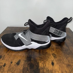 Nike Lebron Soldier 12 Air Raid Basketball Shoes Mens Size 9.5 AO4054-004 - Picture 1 of 10