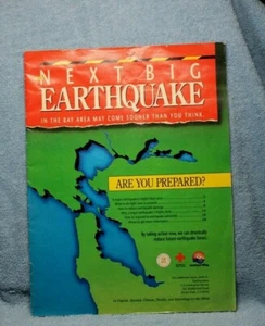 Next Big Earthquake Preparedness Booklet 10in x 13 in 1990's printed VTG - Imagen 1 de 3