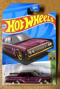 Lincoln Continental 2023 Hot Wheels - #246 64 púrpura - Imagen 1 de 1