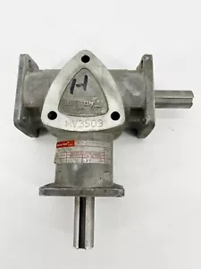 New Boston Gear RA1021 Spiral Bevel Right-Angle Gearbox 1:1 Ratio 2-Way Shaft - Picture 1 of 6