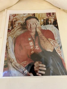 Robin Williams Signed 8x10 Color Photo Hand Signed W/COA - Picture 1 of 2