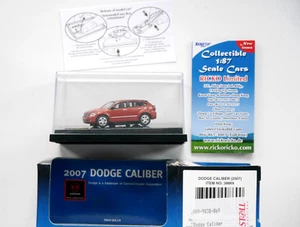 Dodge Caliber 2007 in rosso roja rosso metallizzato, Busch Ricko 38869 1:87 H0 confezione originale - Foto 1 di 2