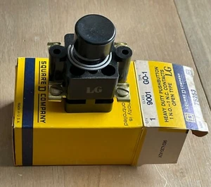 SQUARE D CLASS 9001 TYPE GO-1 HEAVY DUTY PUSH BUTTON 75253 NEW IN BOX BETTERPIC? - Picture 1 of 6