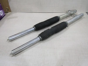 Honda XR250R 1984 HORQUILLAS DELANTERAS 51500-KK1-004 51400-KK1-004 pueden adaptarse a otros modelos - Imagen 1 de 6