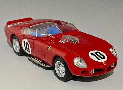 1/43 Ferrari 250 TRI61 Open Coupe (Testa Rossa) #10 | Winner 24h Le Man 1961 - Image 1 of 4
