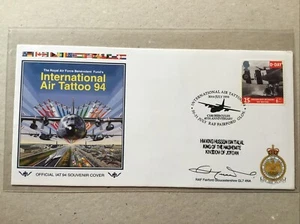 1994 International Air Tattoo Official SouvenirCover Sig KING HUSSEIN OF JORDAN - Picture 1 of 2