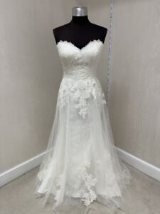 Sample Wedding Dress - Allure Romance Style 3057 - Size 16 - Great Condition