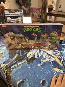 NECA TURTLES IN DISGUISE 4-PACK TMNT Teenage Mutant Ninja Figuren MISB animiert - Bild 1 von 22