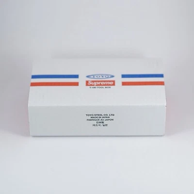 Mini caja de herramientas Supreme Toyo Steel T-190 roja SS25 NUEVA 8”x4,3”x2,2” Foto 1 de 4