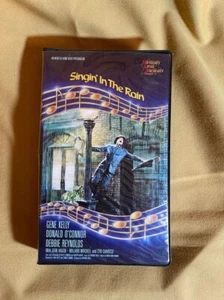 Singing In The Rain VHS Classic Musicals Collection. Clam Shell Case Vintage * - Picture 1 of 1