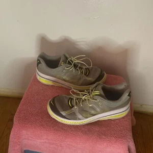 Hoka One One Men Sz. 11.5 Gray/Black Tennis - Picture 1 of 10
